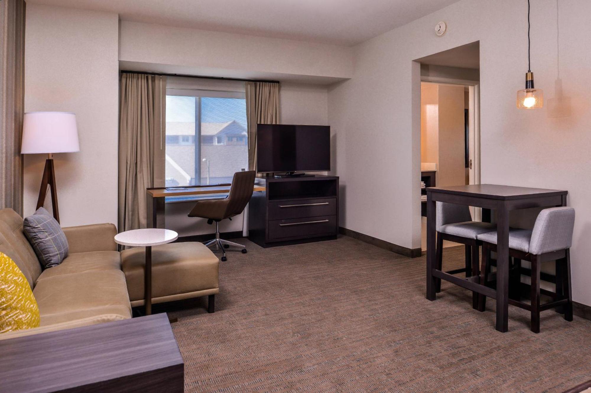 By Marriott Steele Creek 3* Charlotte